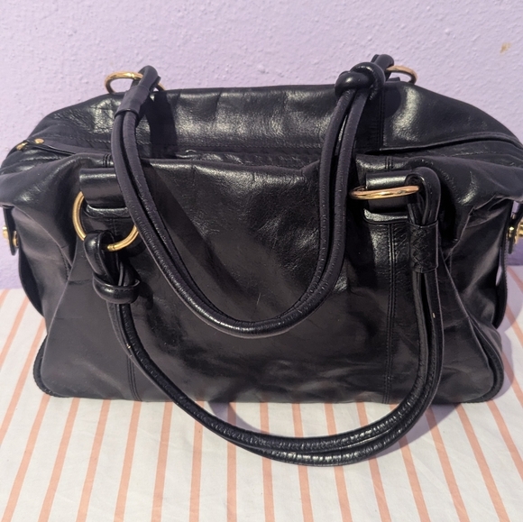Donna DixonElegant Black Leather Handbag - Picture 1 of 6